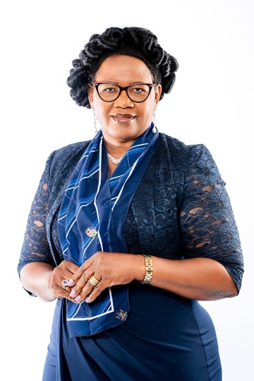 Maureen Hinda-Mbuende